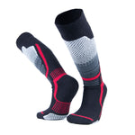 Extra robuste Skisocken aus Alpakawolle von Alpakin in schwarz, rot und grau mit sportlicher Musterung