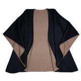 KOYA Alpaka Poncho Umhang für Damen von Alpakin in schwarz und hellbraun