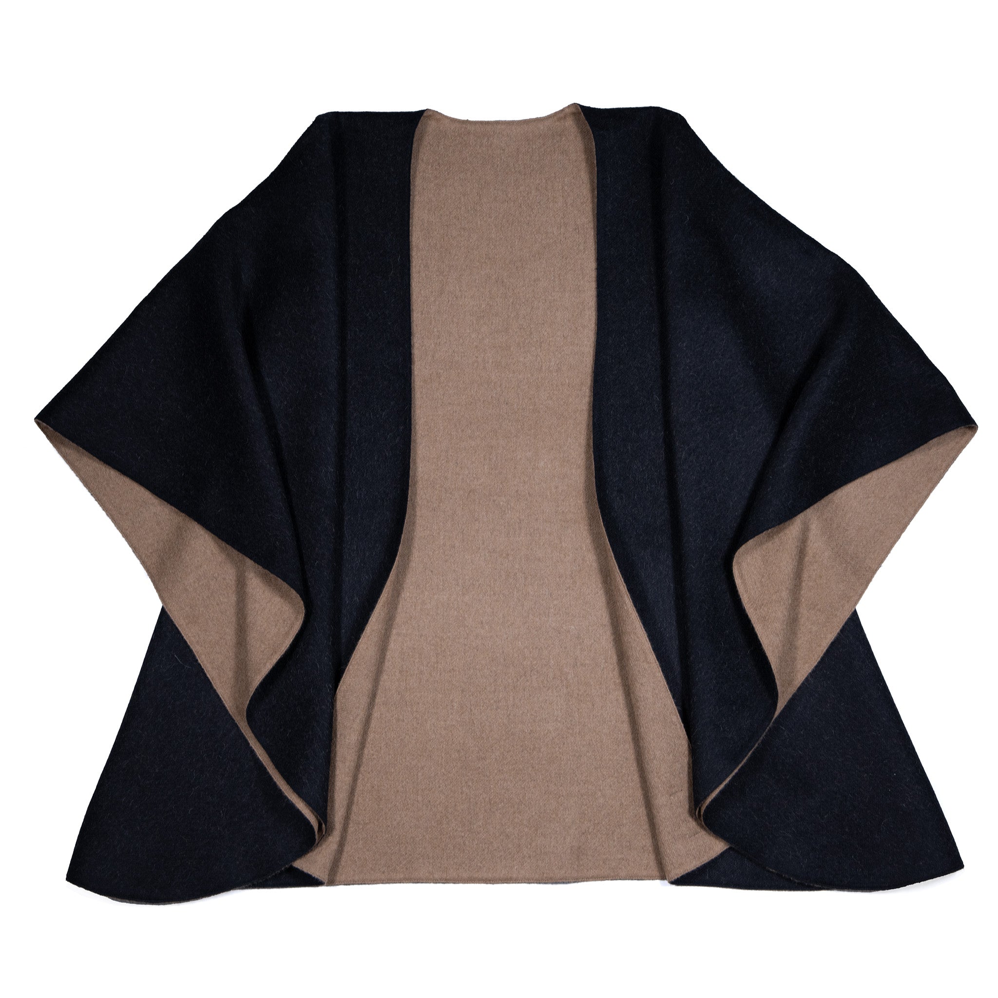 KOYA Alpaka Poncho Umhang für Damen von Alpakin in schwarz und hellbraun