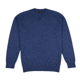 Alpaka Rundhals Pullover für Herren - Modell Tawa in maskulinem dunkelblau von vorne